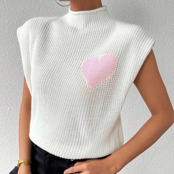 Beautiful Women Stand winter Collar Heart Pattern Batwing Short Sleeve Knit Top - Picture 2 of 6